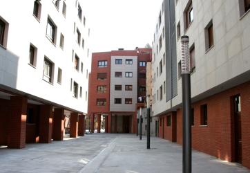 BARAKALDO – Hilario Agapito,11 (Retuerto)