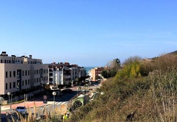 GORLIZ -Rotureta, 1 y 3 (Junto al Puerto de Plentzia y la Playa)