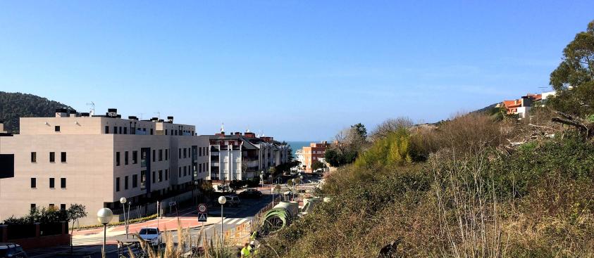 GORLIZ -Rotureta, 1 y 3 (Junto al Puerto de Plentzia y la Playa)