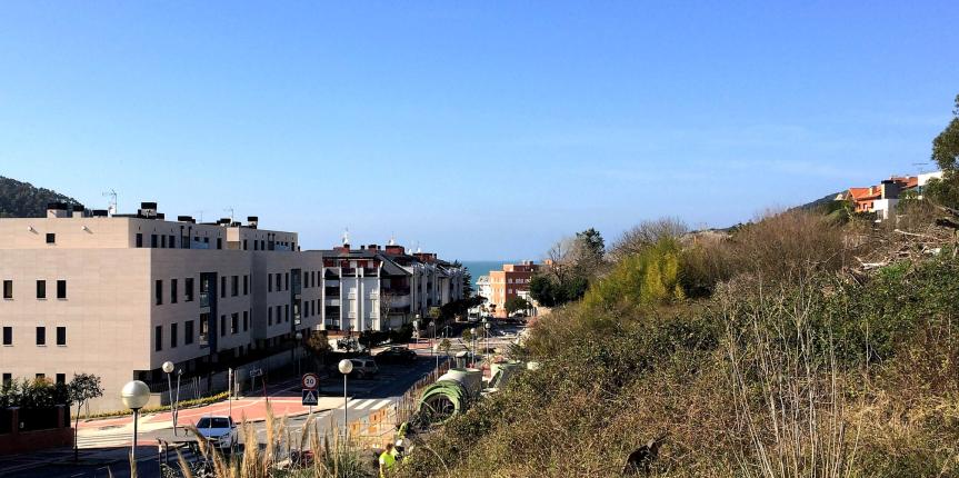GORLIZ -Rotureta, 1 y 3 (Junto al Puerto de Plentzia y la Playa)